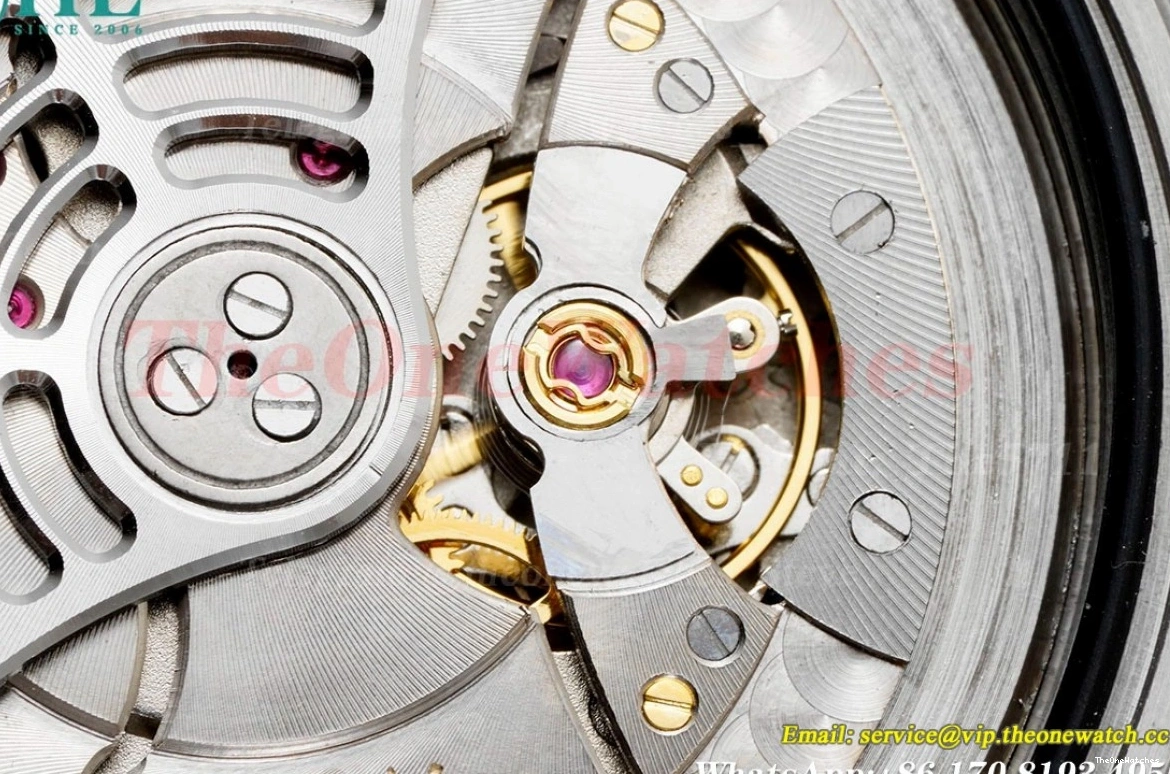 Oyster 326933 FNF YG SS Stk SkyDweller A9001 42mm White 1220